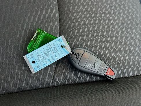 Used 2019 RAM 1500 Classic Warlock image 31