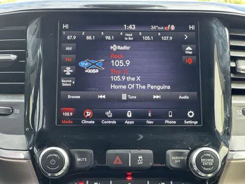 Used 2019 RAM 3500 Laramie image 11