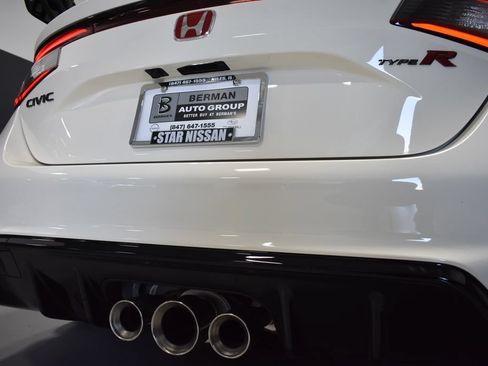 Used 2025 Honda Civic Type R image 17