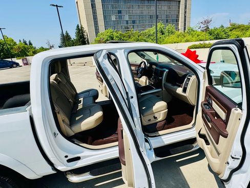 Used 2017 RAM 1500 Laramie w/ Convenience Group image 58