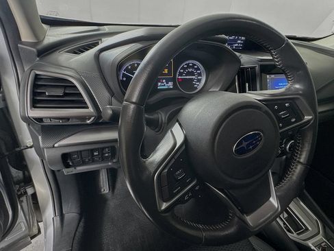 Used 2020 Subaru Forester Premium AWD/4WD image 11