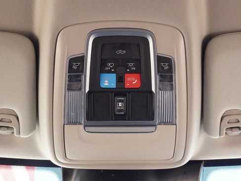 Used 2025 RAM 3500 Longhorn AWD/4WD image 21