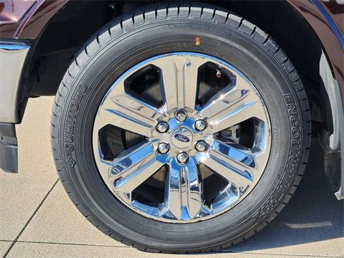 Used 2019 Ford F150 Lariat w/ Equipment Group 502A Luxury image 7