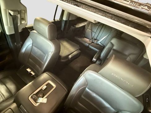 Used 2018 GMC Yukon XL Denali w/ Denali Ultimate Package AWD/4WD image 22