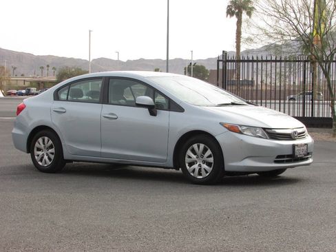 Used 2012 Honda Civic LX image 1