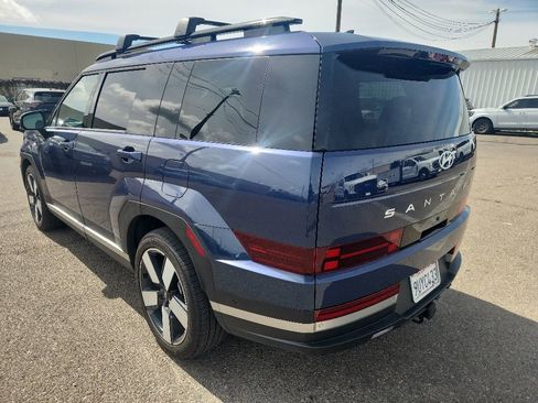 Used 2025 Hyundai Santa Fe Limited FWD image 10
