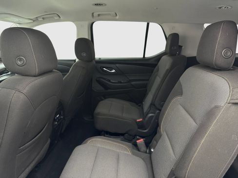 Used 2018 Chevrolet Traverse LT AWD/4WD image 36