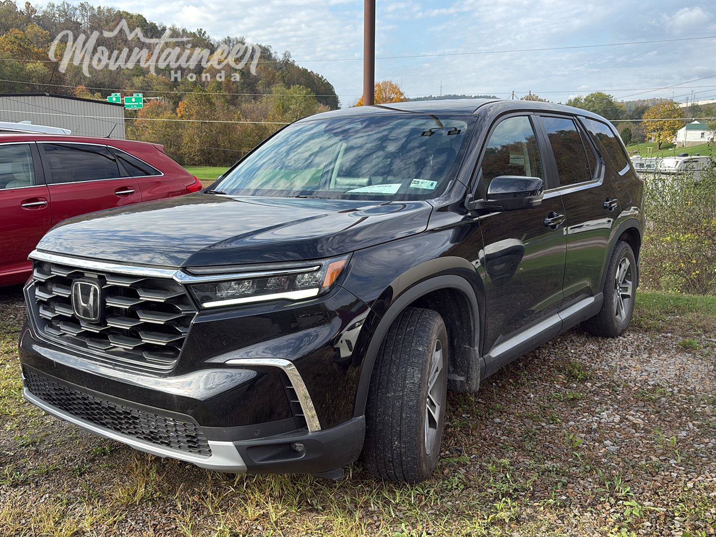 Used 2025 Honda Pilot EX-L image 9