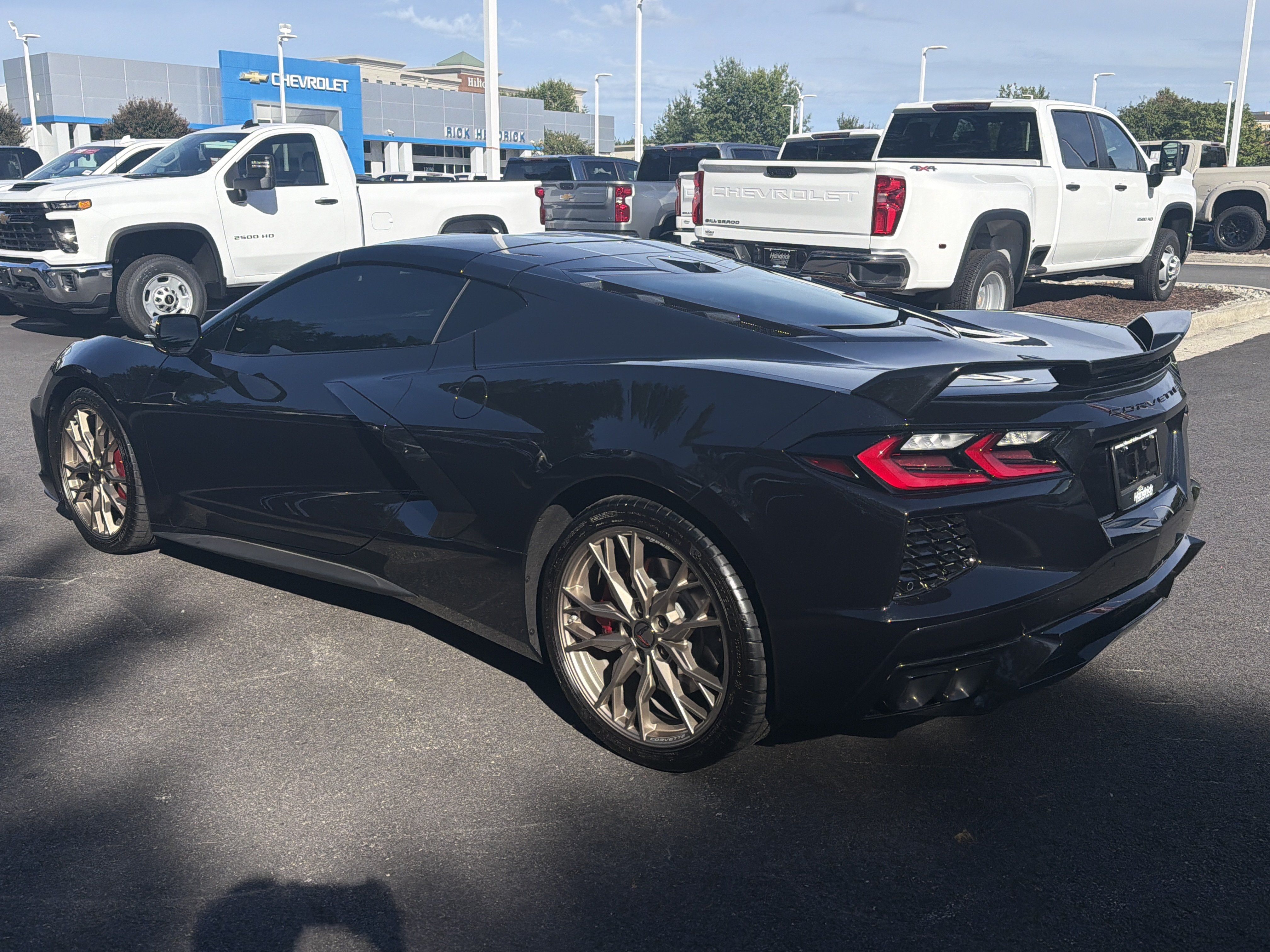 Used 2024 Chevrolet Corvette Stingray Coupe w/ Z51 Performance Package RWD image 8