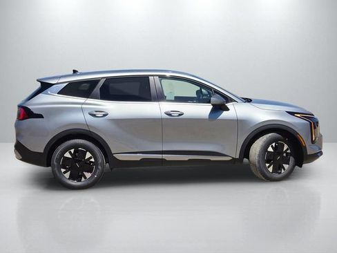 New 2026 Kia Sportage LX FWD image 3