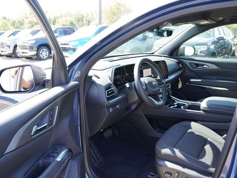 New 2026 Chevrolet Traverse LT w/ Driver Confidence Package image 10