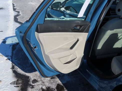 Used 2026 Volkswagen Jetta S FWD image 19