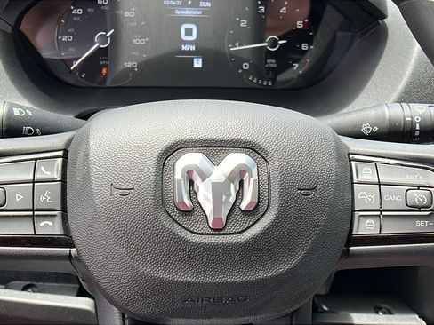 New 2026 RAM ProMaster 2500 w/ Convenience Group FWD image 28