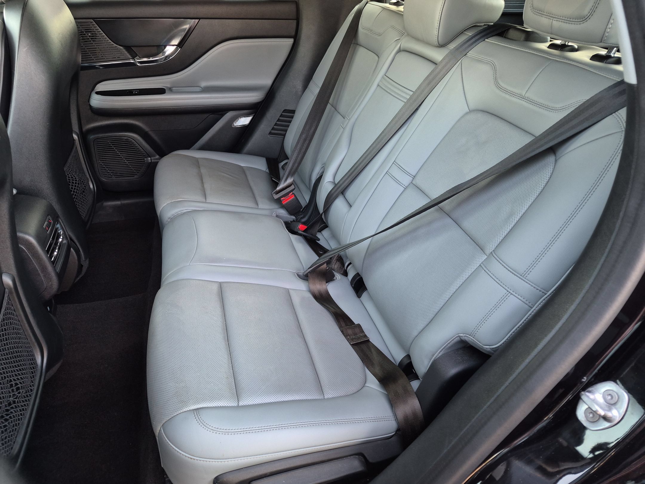 Used 2021 Lincoln Corsair AWD w/ Premium Package image 25