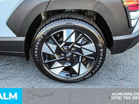 Used 2024 Hyundai Kona SEL FWD image 15