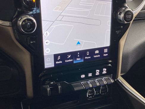 Used 2022 RAM 2500 Laramie image 26