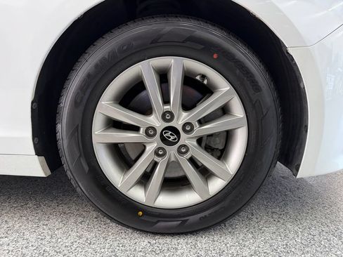 Used 2017 Hyundai Sonata SE FWD image 45
