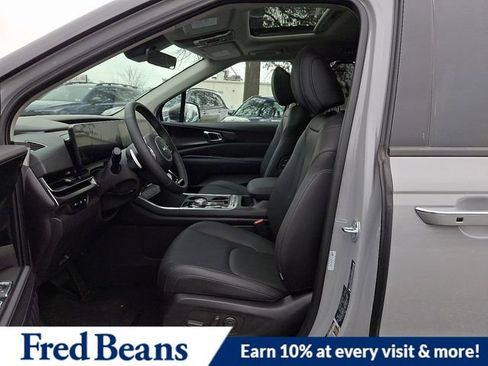 New 2026 Kia Carnival SX w/ SX Dark Edition Package image 10