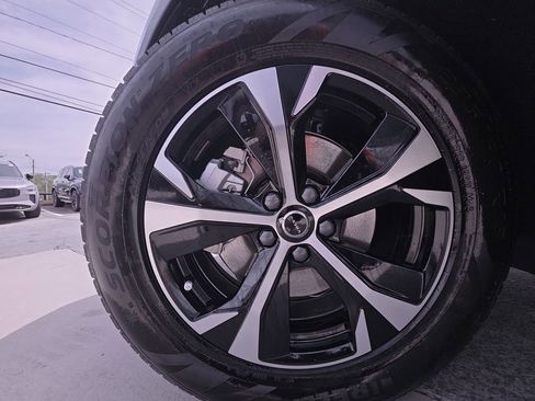 New 2026 Volvo XC60 B5 Core w/ Climate Package image 35