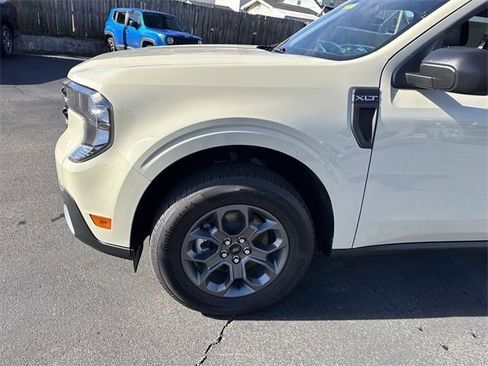 New 2025 Ford Maverick XLT w/ 4K Tow Package image 9