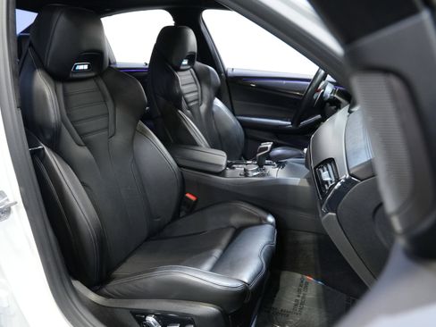 Used 2019 BMW M5 w/ Executive Package image 34