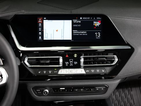 Used 2026 BMW Z4 sDrive30i w/ Convenience Package image 41