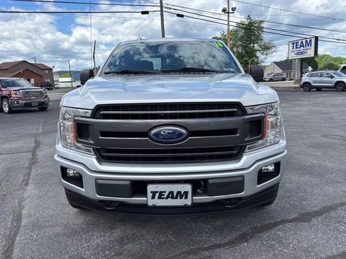 Used 2018 Ford F150 XLT w/ Equipment Group 302A Luxury AWD/4WD image 2