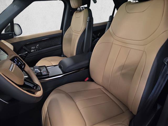 New 2027 Land Rover Range Rover Sport Dynamic SE AWD/4WD image 15