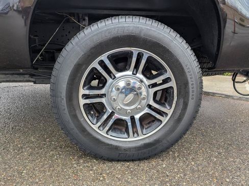 Used 2014 Ford F250 Platinum w/ FX4 Off-Road Package AWD/4WD image 72