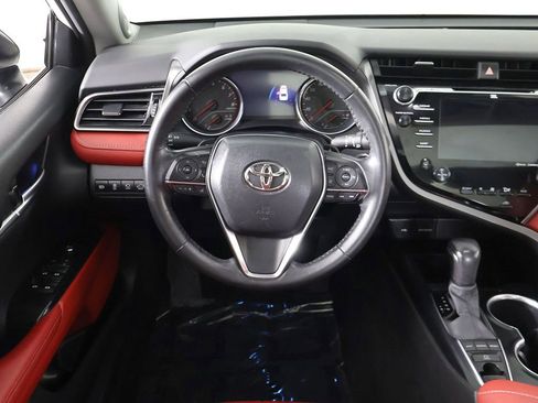 Used 2020 Toyota Camry XSE FWD image 35