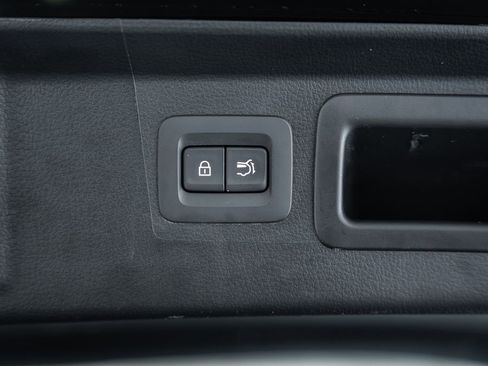 Used 2025 MAZDA CX-50 AWD 2.5 S w/ Premium Package image 14