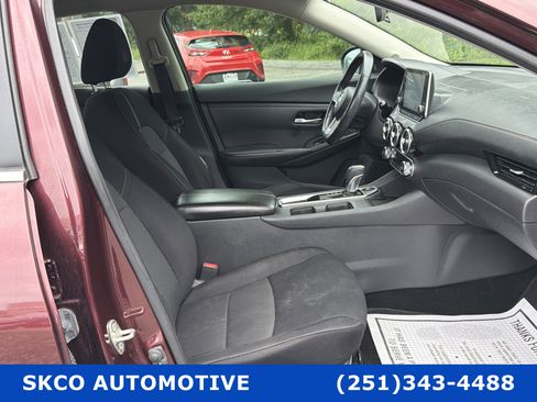Used 2021 Nissan Sentra SV FWD image 13