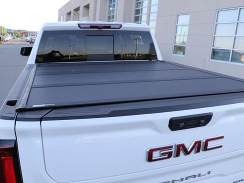 Used 2023 GMC Sierra 1500 Denali AWD/4WD image 15