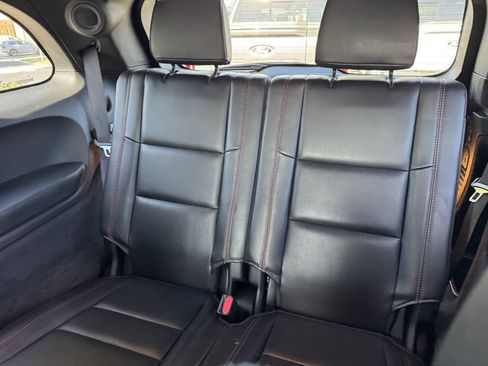 Used 2023 Dodge Durango R/T w/ Tow 'N Go Package AWD/4WD image 13