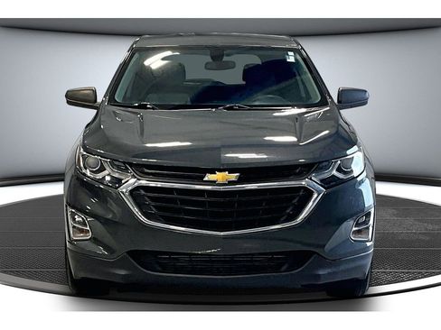 Used 2019 Chevrolet Equinox LS w/ LS Convenience Package image 4