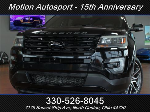 Used 2017 Ford Explorer Sport w/ Equipment Group 401A AWD/4WD image 58