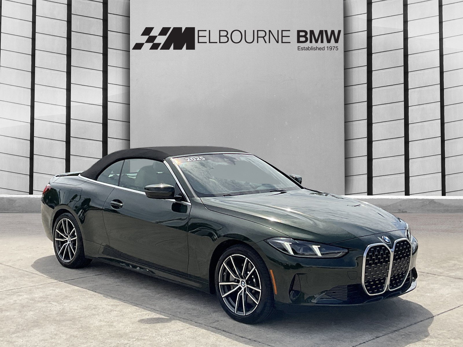 Certified 2025 BMW 430i xDrive Convertible w/ Premium Package AWD/4WD image 1