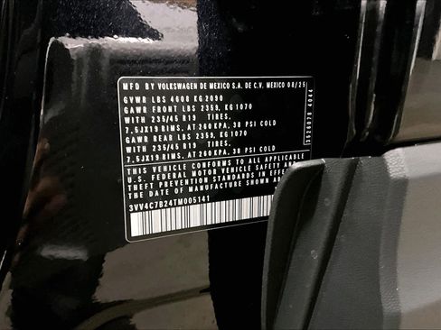 New 2026 Volkswagen Taos SEL image 36