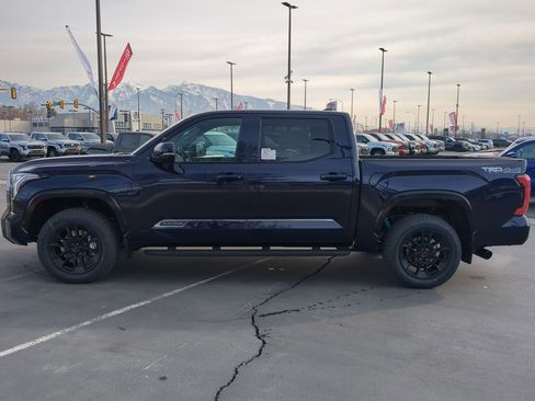 New 2026 Toyota Tundra Platinum w/ TRD Off-Road Package AWD/4WD image 2