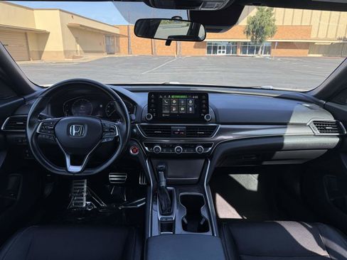 Used 2019 Honda Accord Sport image 14