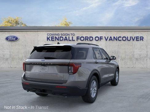New 2026 Ford Explorer Active AWD/4WD image 8