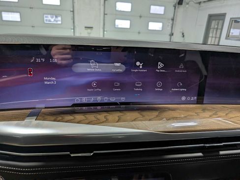 New 2026 Cadillac Escalade Platinum Sport w/ LPO, ONYX Package image 22