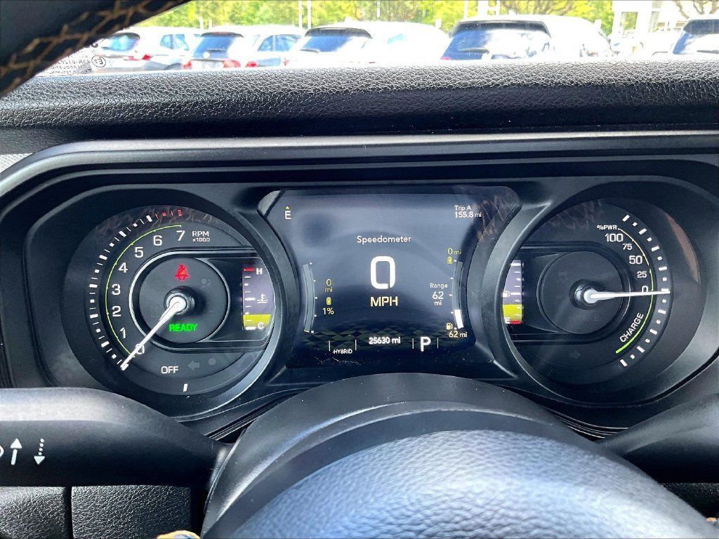 Used 2024 Jeep Wrangler Unlimited AWD/4WD image 24
