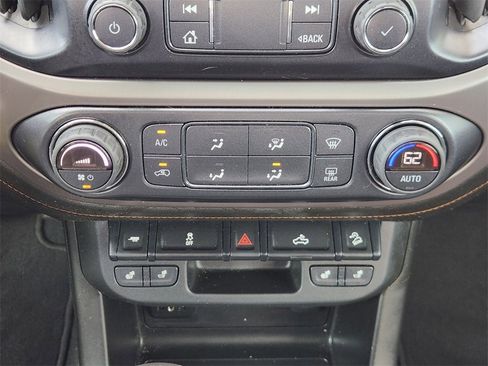 Used 2022 GMC Canyon AT4 w/ Trailering Package image 16