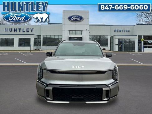 Used 2024 Kia EV9 GT-Line image 3