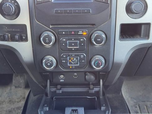 Used 2014 Ford F150 XLT w/ Equipment Group 302A Luxury image 18