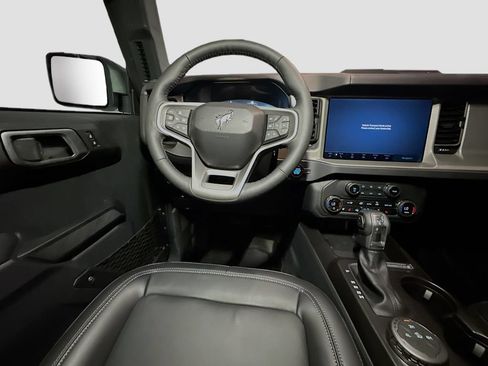New 2026 Ford Bronco Outer Banks AWD/4WD image 28