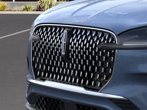 Used 2026 Lincoln Aviator Reserve RWD image 17