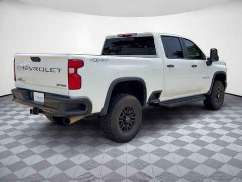 Certified 2024 Chevrolet Silverado 2500 ZR2 AWD/4WD image 9