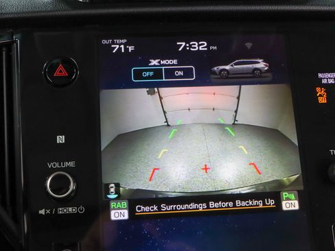 Used 2021 Subaru Outback Touring w/ Popular Package #2 AWD/4WD image 19